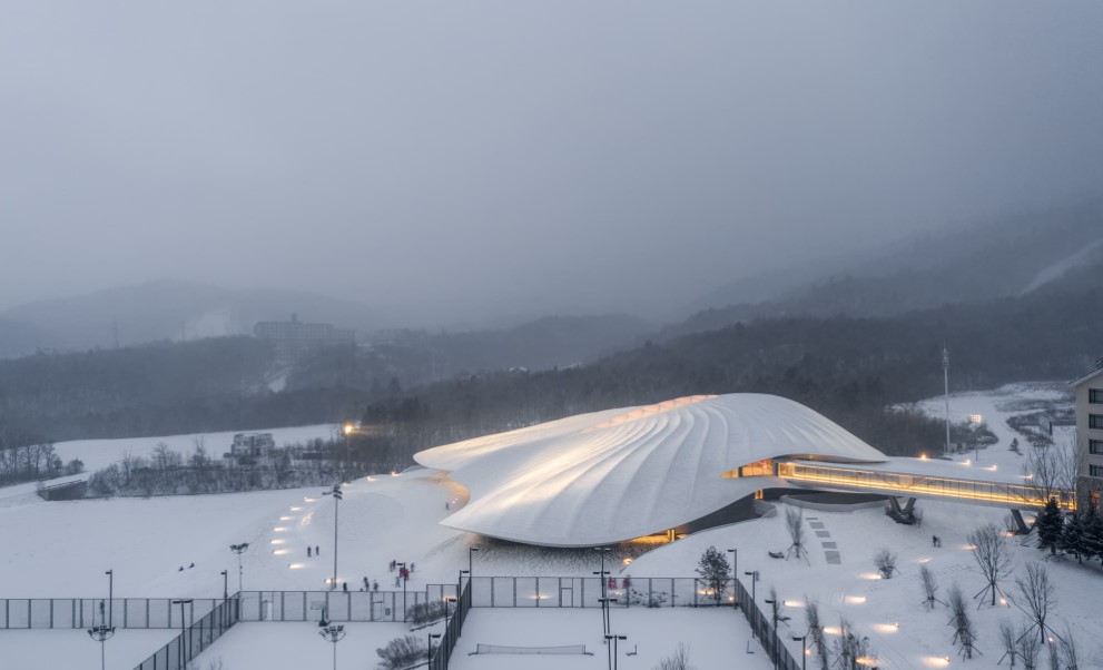 【旅讀早安】雪地中的大帳篷 黑龍江亞布力小鎮添新地標