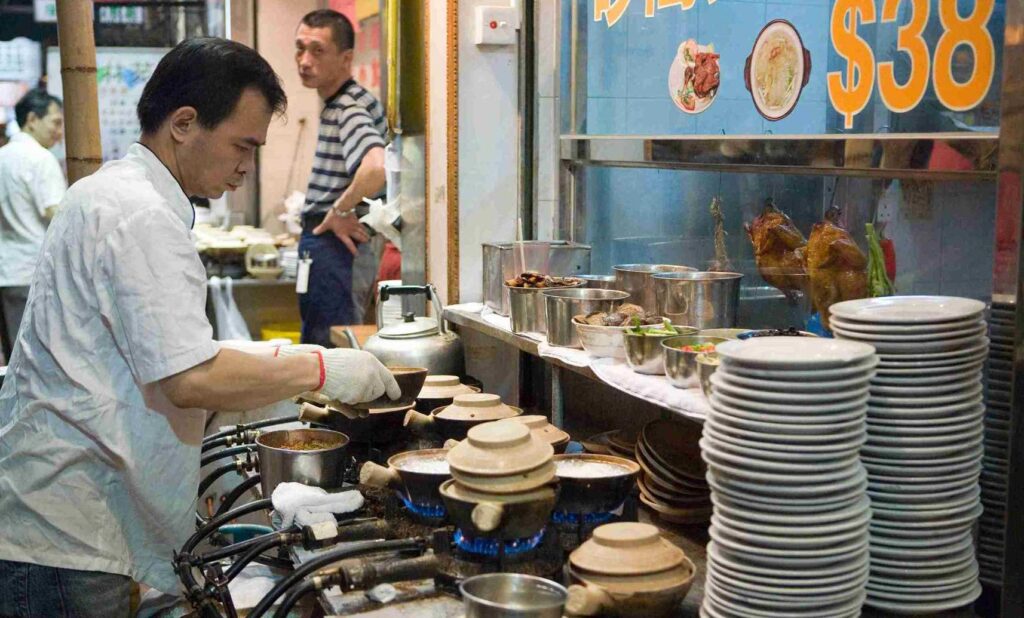 嚴選香港七間正宗「煲山煲海」店家與美食，秋冬來趟香港的「煲之旅」吧！