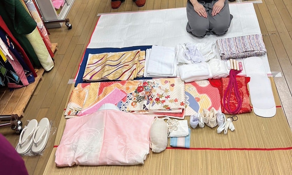 日本人連「穿和服」都有國家考試!?一場日本和服著付師的國家考試,連「呼吸」都要剛剛好