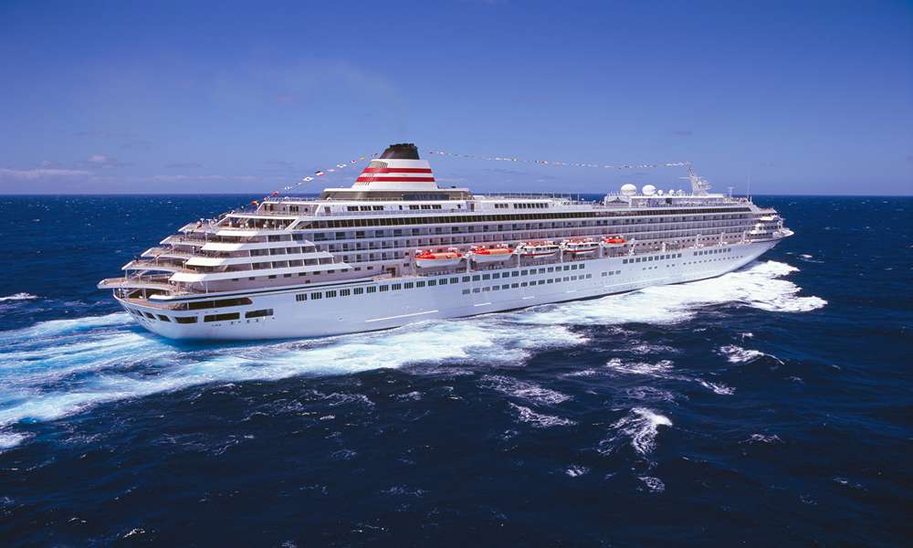 神戶機場國際線開通×飛鳥Ⅱ台灣航線:2025年底最奢華的跨年新選擇