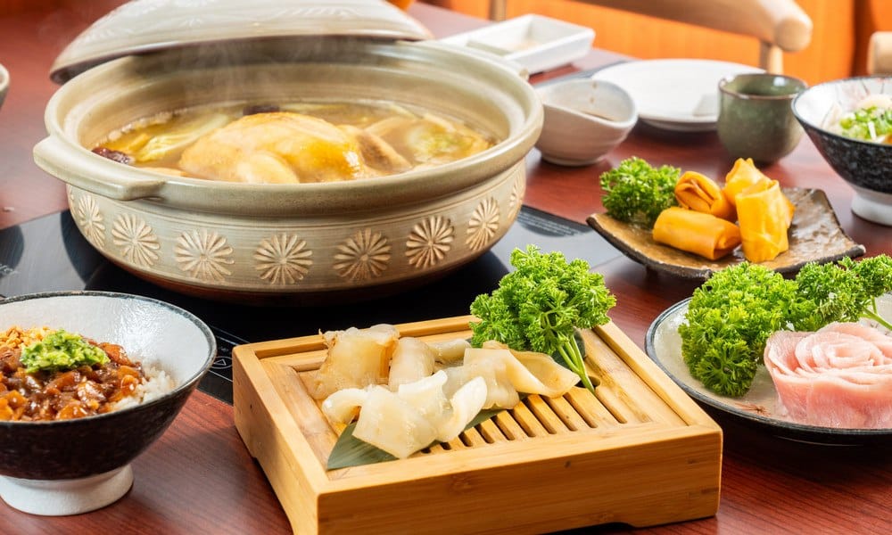 一匙湯,一段史:誰在鍋裡改變了飲食