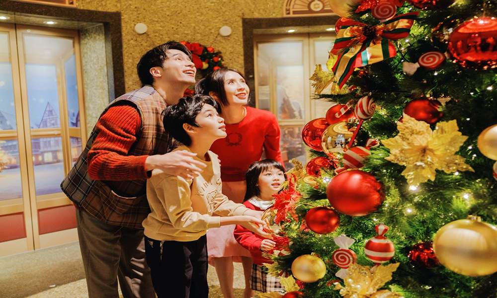 走進威利旺卡的甜點世界!台北遠東香格里拉與《巧克力冒險工廠》聯手打造奇幻聖誕旅程