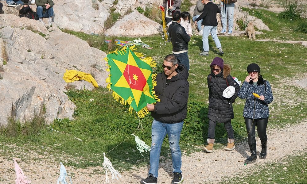 風箏飛揚之日:希臘淨週一,告別狂歡收心操