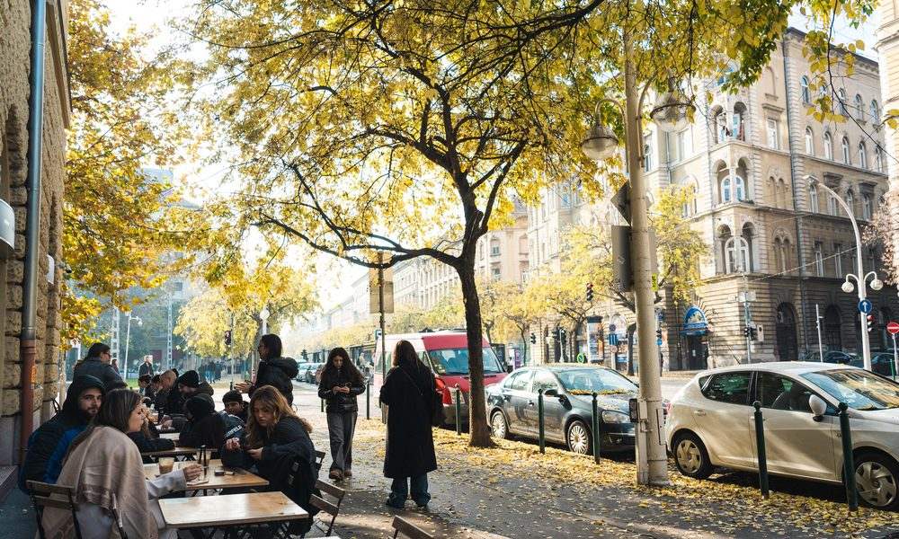 文人和咖啡香交會的城市空間:佩斯經典咖啡館