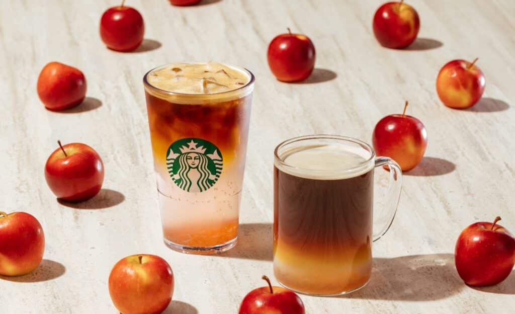 4/8 啟動初夏味蕾冒險!星巴克推出「蘋果山茶花」氣泡美式與青茶:果香花韻交織,同步回歸芒果火龍果星沁爽