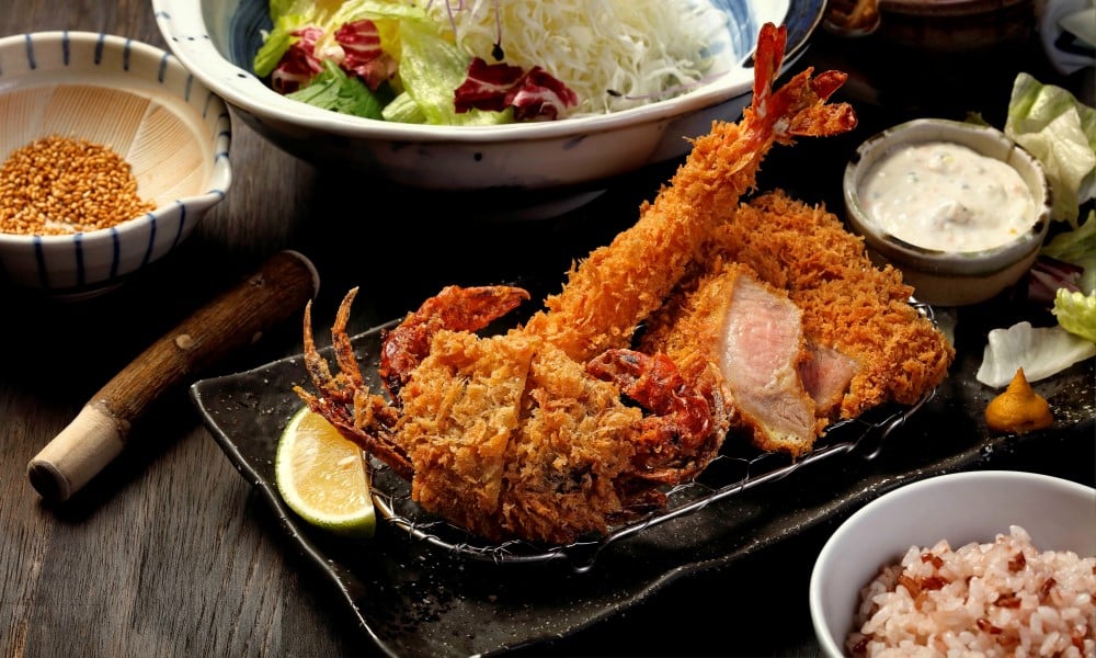 職人級粉紅豬排×鮮酥軟殼蟹!慕里諾6大品牌金秋限定海陸雙饗奢華開吃
